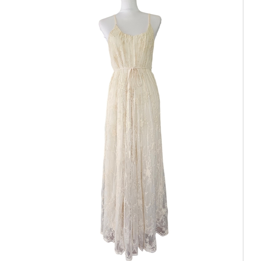 Wishlist Elegant Lace Cream Floral Maxi Dress